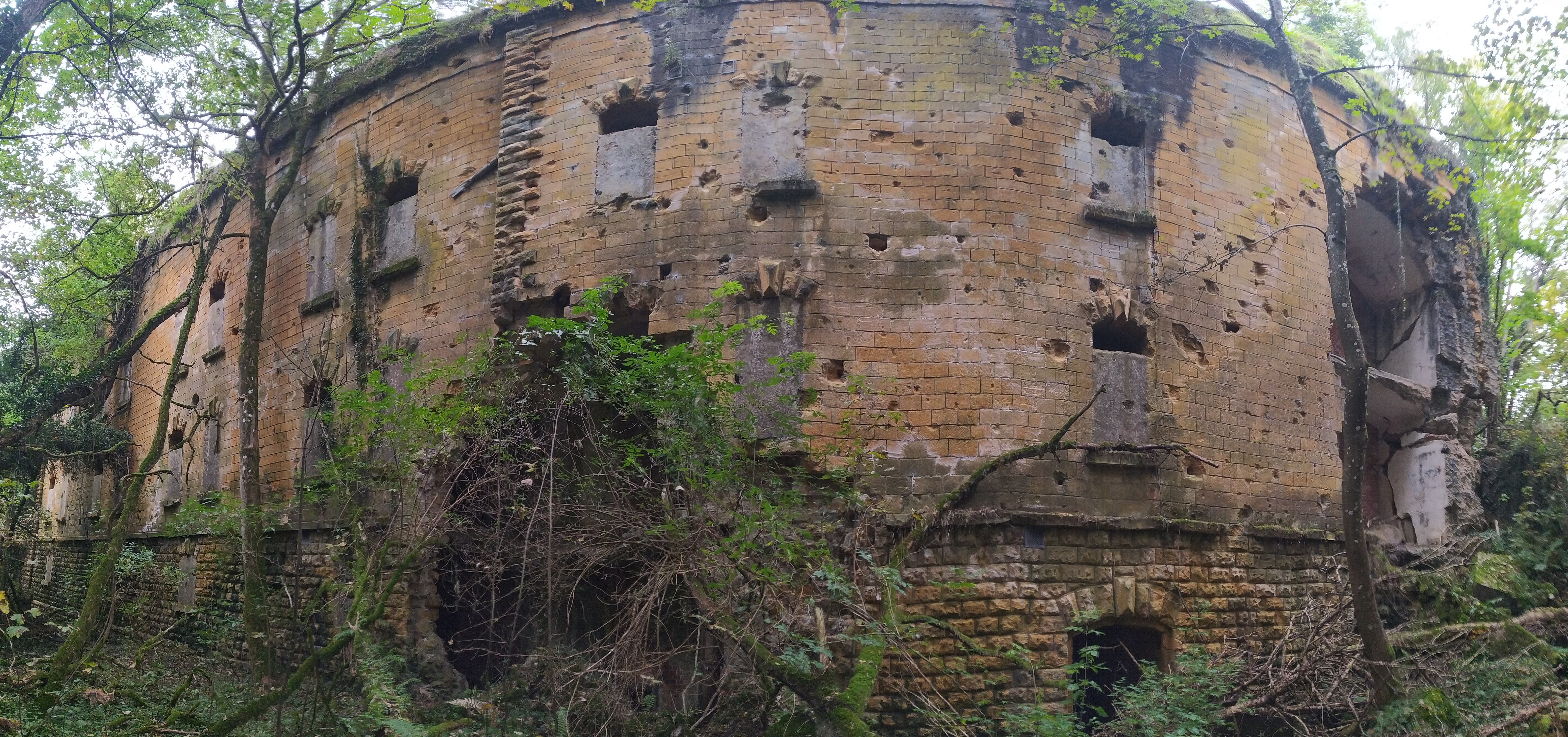 Caserne_St_blaise_PANO_20211017.jpg